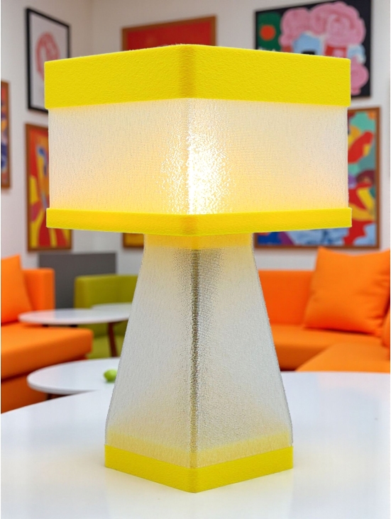 Juliane – Lampe à poser en impression 3D – Disponible en toutes couleurs POP