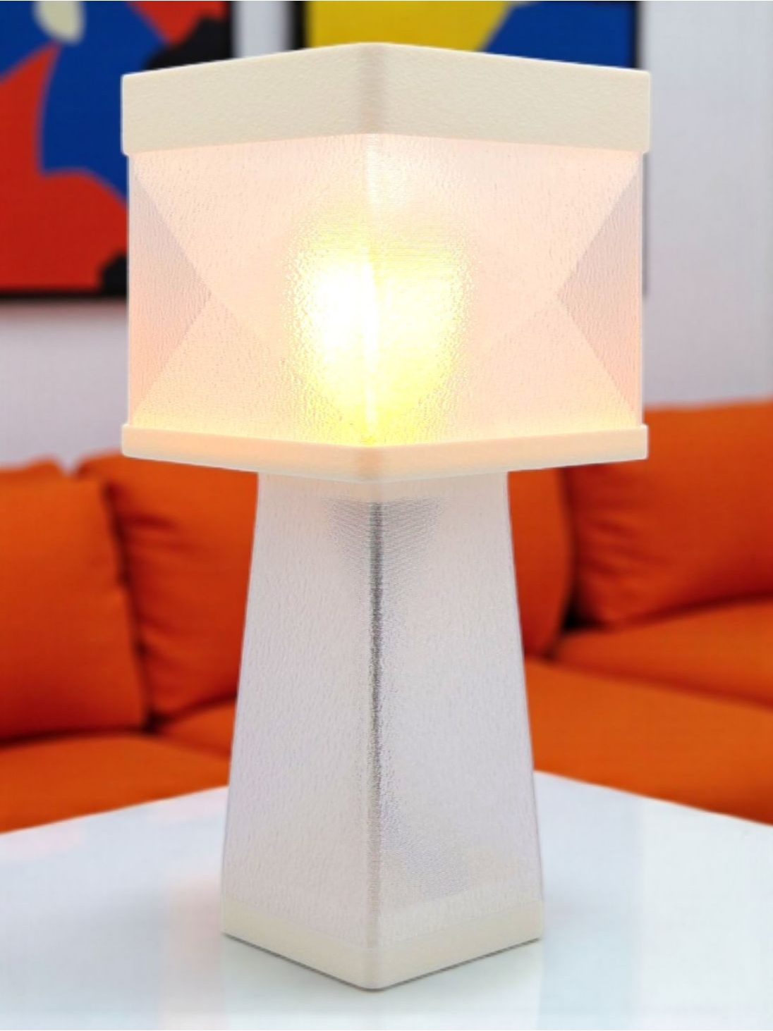 Isabelle – Lampe à poser design, POP, Équilibre Isabelle – Lampe à poser design, POP, Équilibre