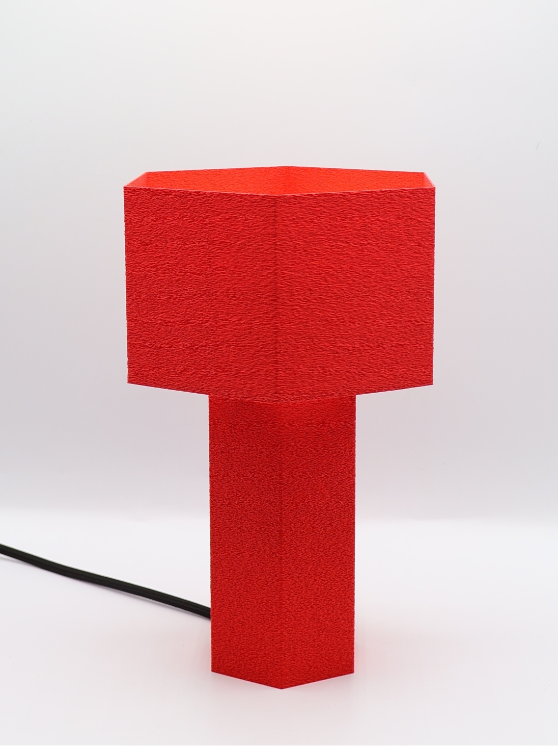 Romy – Lampe à poser design, GRANIT, Essentiel