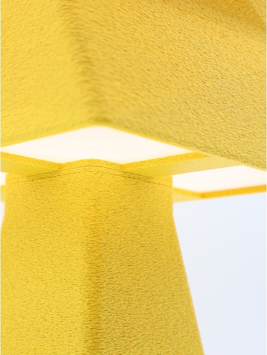 Lampe à poser Adèle – Lampe granit carrée vrillée, design contemporain