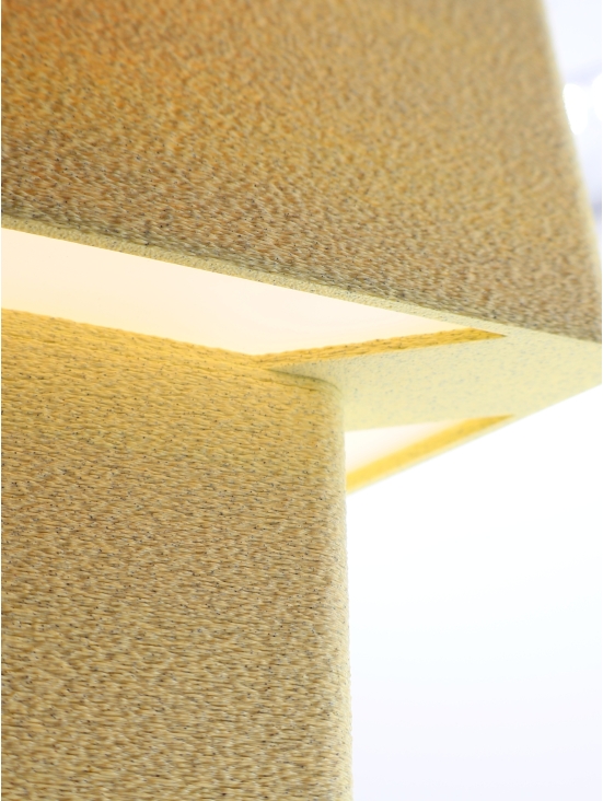 Lampe à poser Lison – Lampe granit triangulaire, design asymétrique