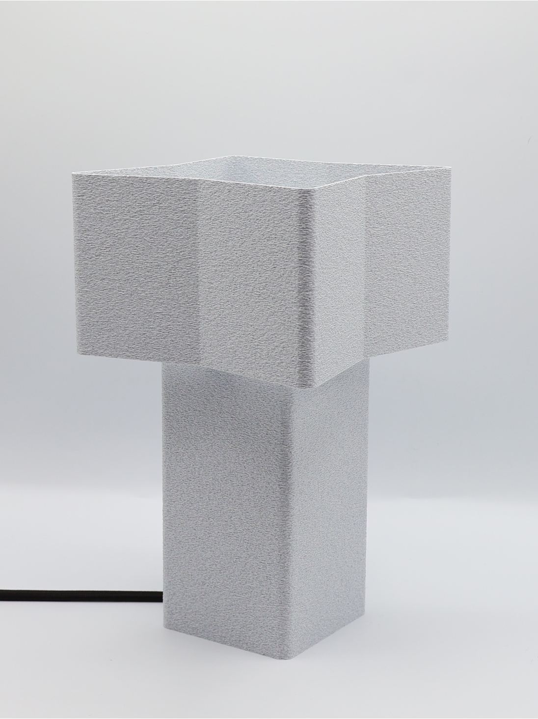 Odile – Lampe à poser design, GRANIT, Essentiel