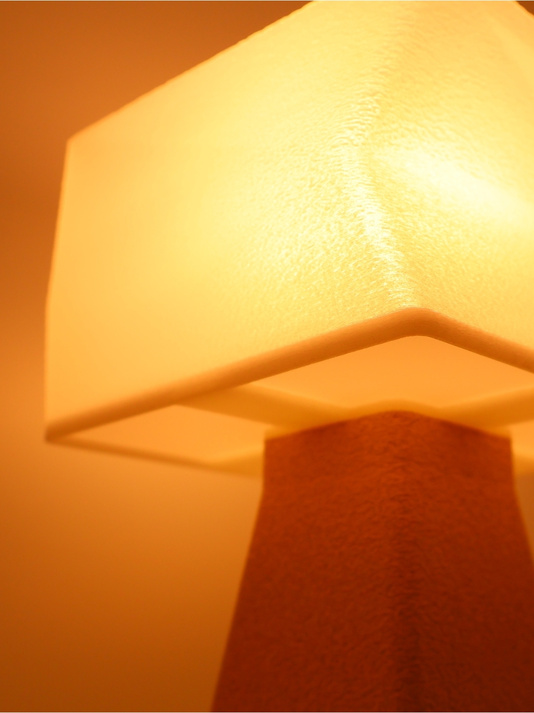 Juliane – Lampe à poser design, GRANIT, Essentiel