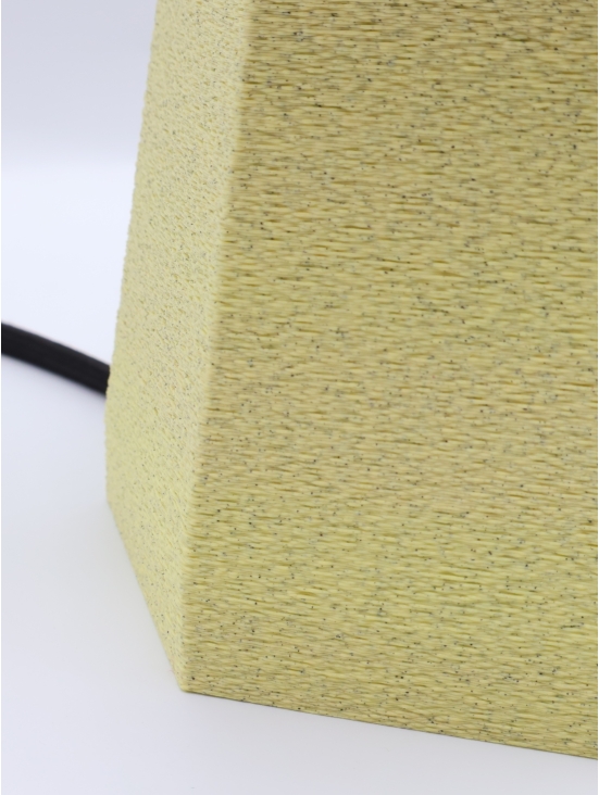 Aline – Lampe à poser design GRANIT & coquille Saint-Jacques, Essentiel