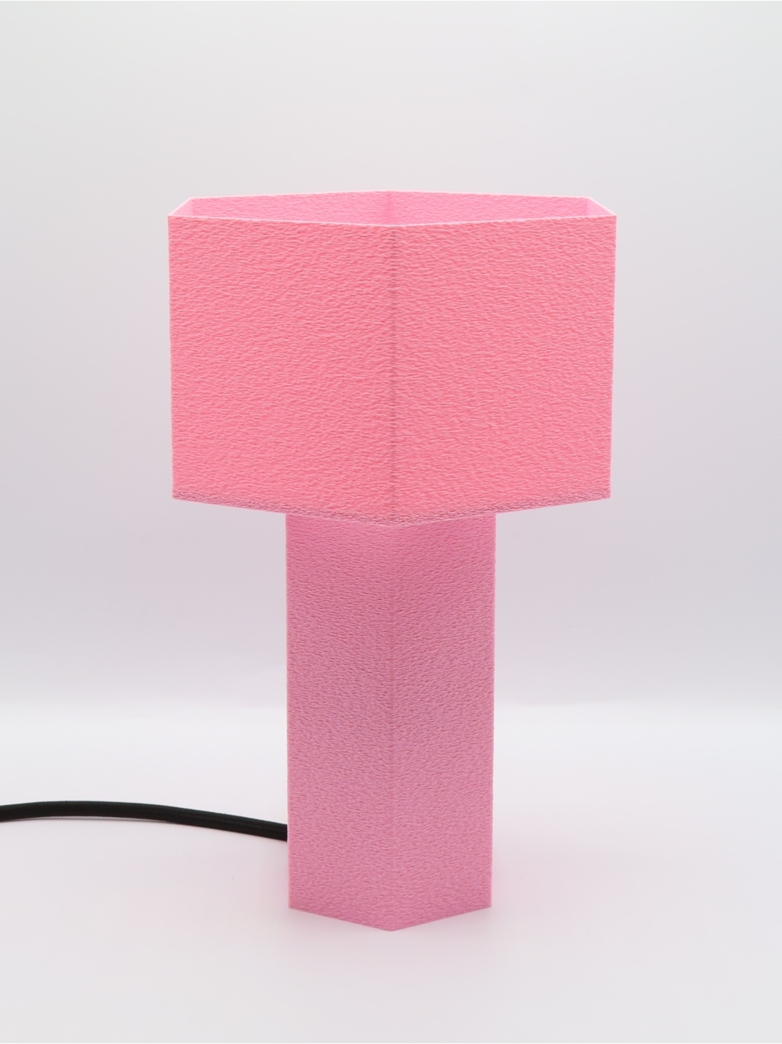 Romy – Lampe à poser design, PASTEL, Essentiel