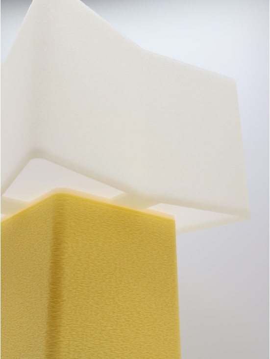 Priscilla – Lampe à poser carrée, abat-jour coquilles Saint-Jacques & pied Pastel, taille Essentiel