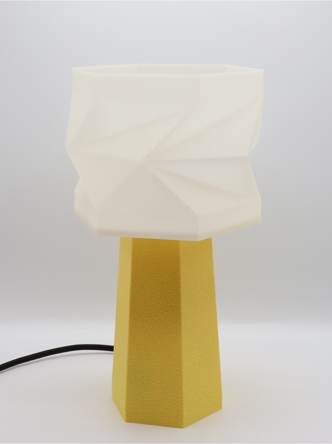 Élise – Lampe à poser design, PASTEL, Équilibre