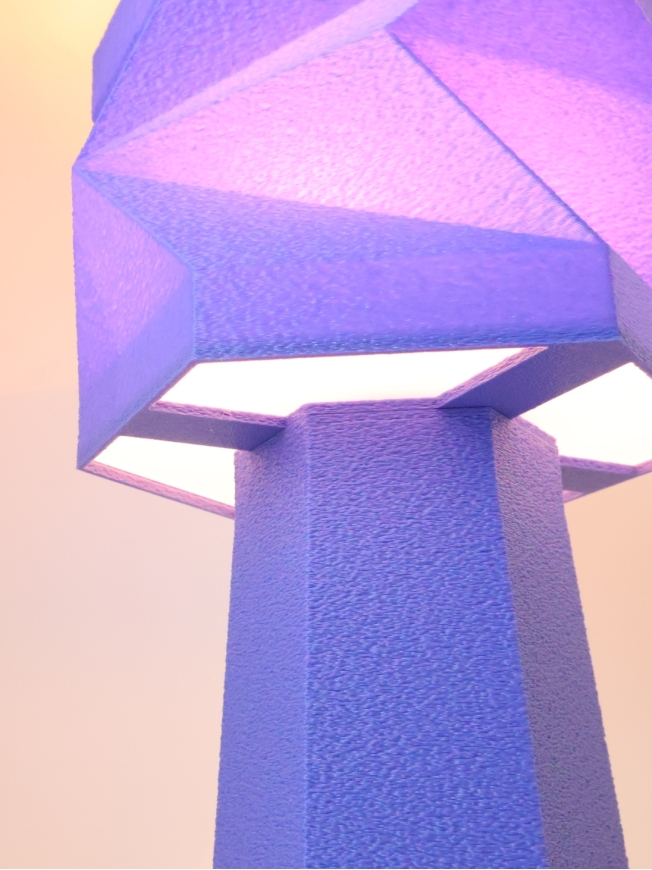 Alizée – Lampe à poser design, Pop, Équilibre