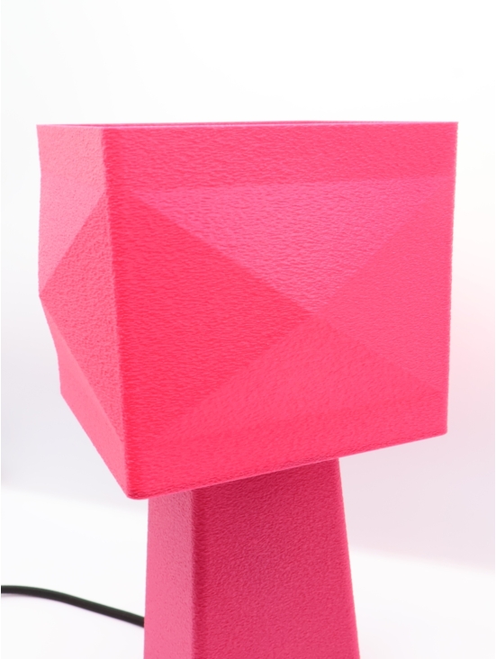 Lampe à poser Léonie Pop Équilibre – Carré facetté & couleurs Pop