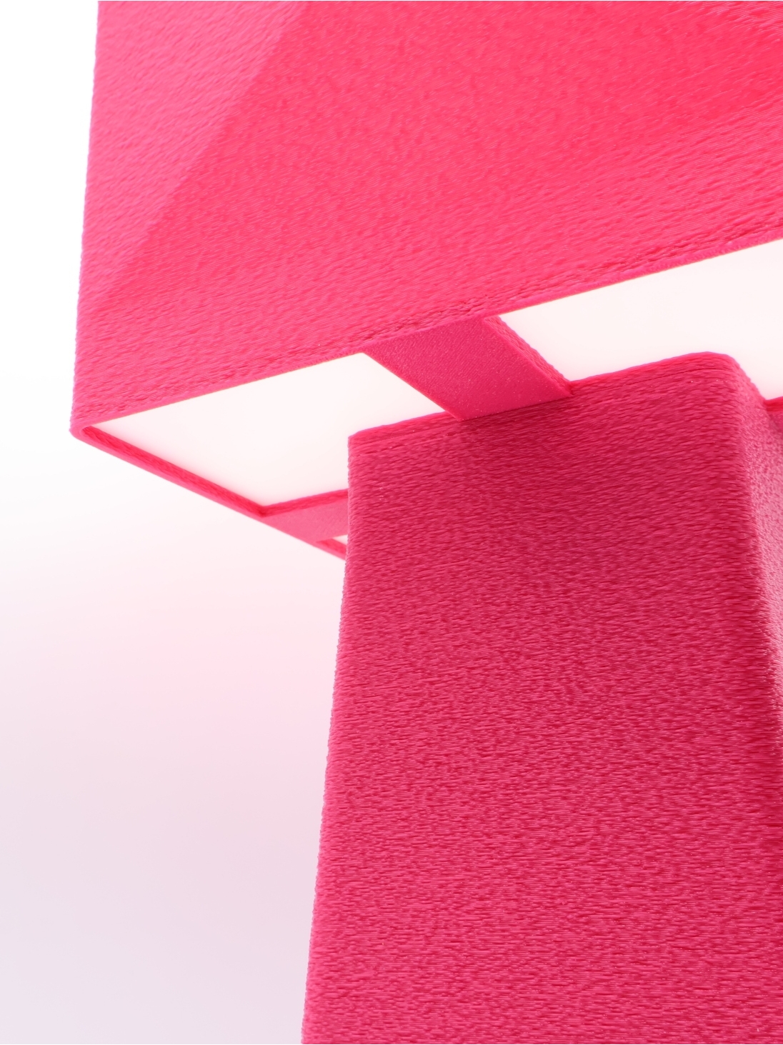 Lampe à poser Léonie Pop Équilibre – Carré facetté & couleurs Pop