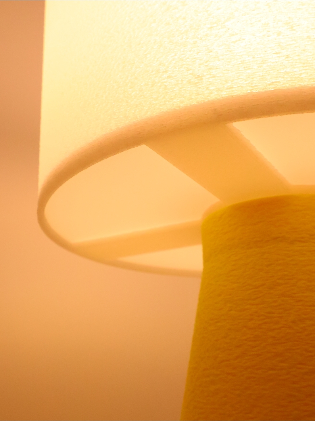 Meredith – Lampe à poser design, POP, Essentiel