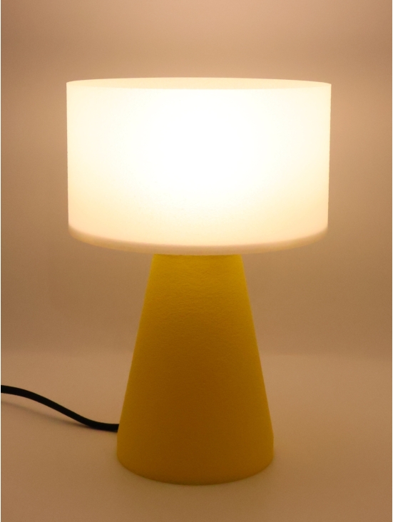Lampe à poser Meredith Essentiel – Halo crème réconfortant & touche Pop colorée