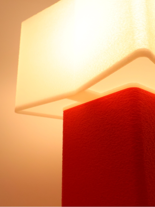 Priscilla – Lampe à poser design, POP, Essentiel