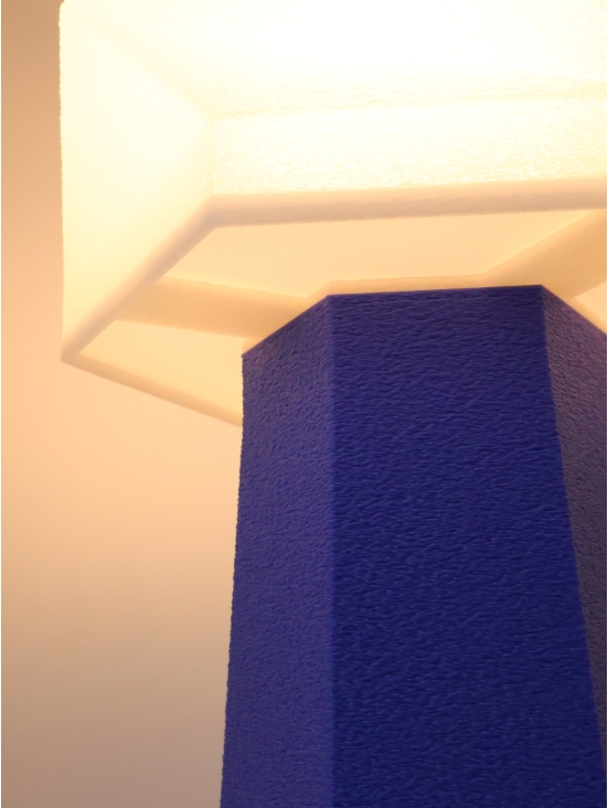 Lampe à poser Élise – Origami crème coquilles Saint-Jacques & pied Pop coloré