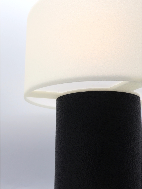 Lampe à poser Clarisse Pop – Abatjour crème coquilles Saint-Jacques & pied Pop coloré