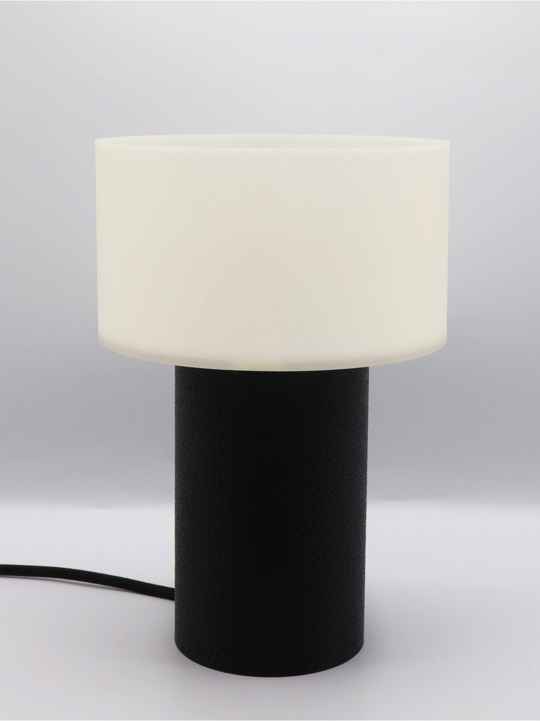Clarisse – Lampe à poser design, POP, Essentiel