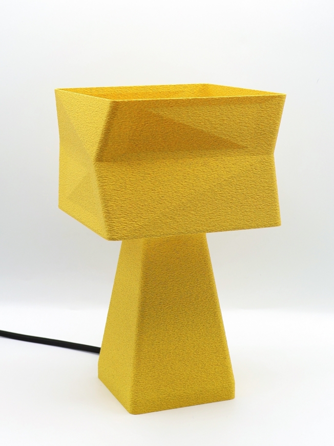 Lampe à poser Adèle – Lampe granit carrée vrillée, design contemporain