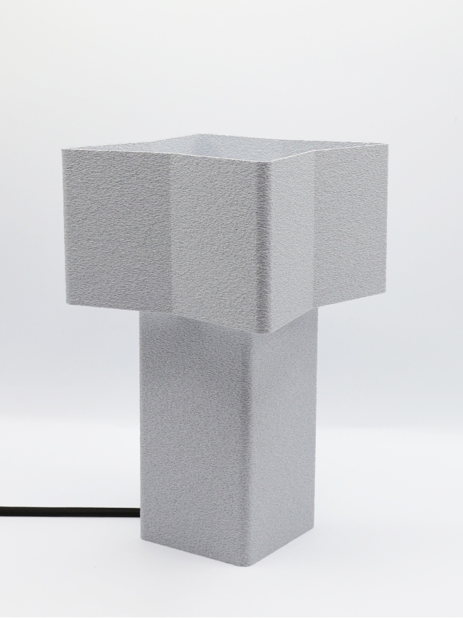 Lampe à poser Odile – Lampe granit sculpturale, design contemporain