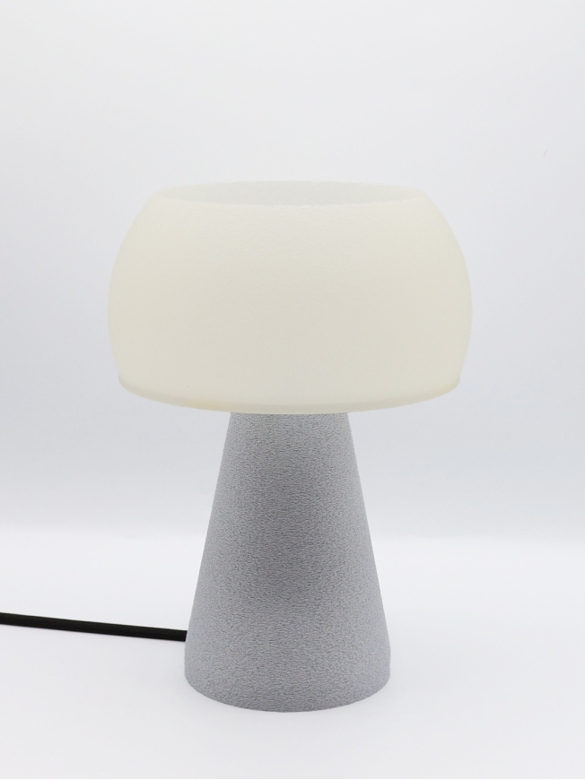 Lampe à poser Annie – Abat-jour coquilles Saint-Jacques & base granit