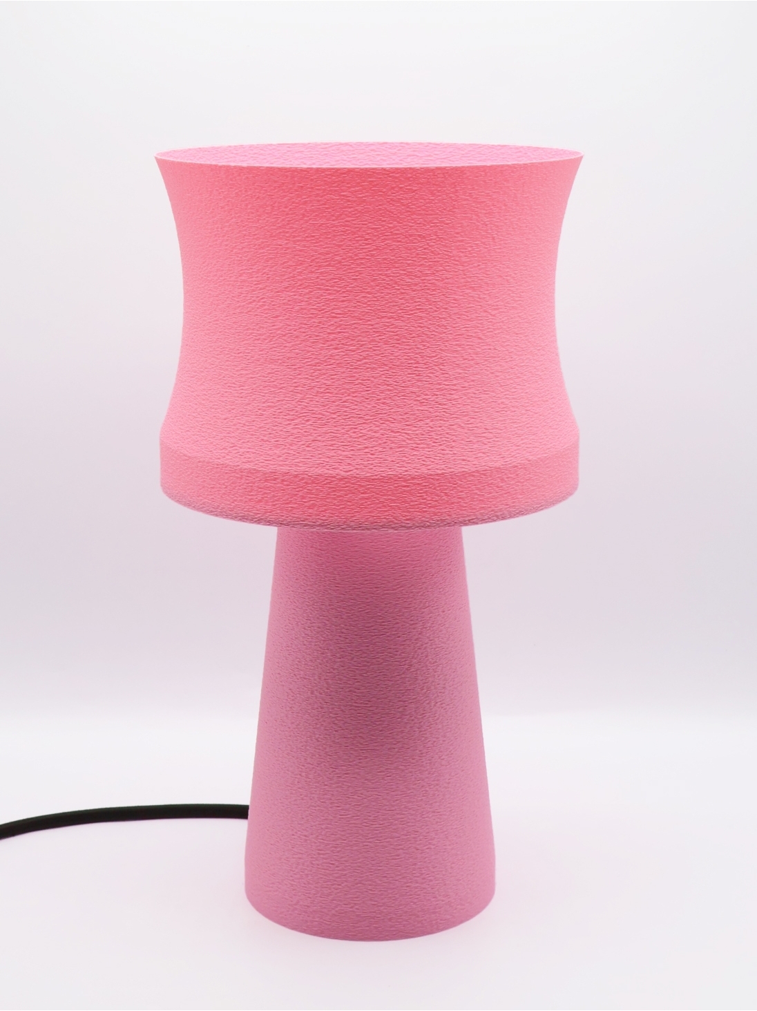 Agathe Pastel – Lampe à poser design courbe, taille Équilibre