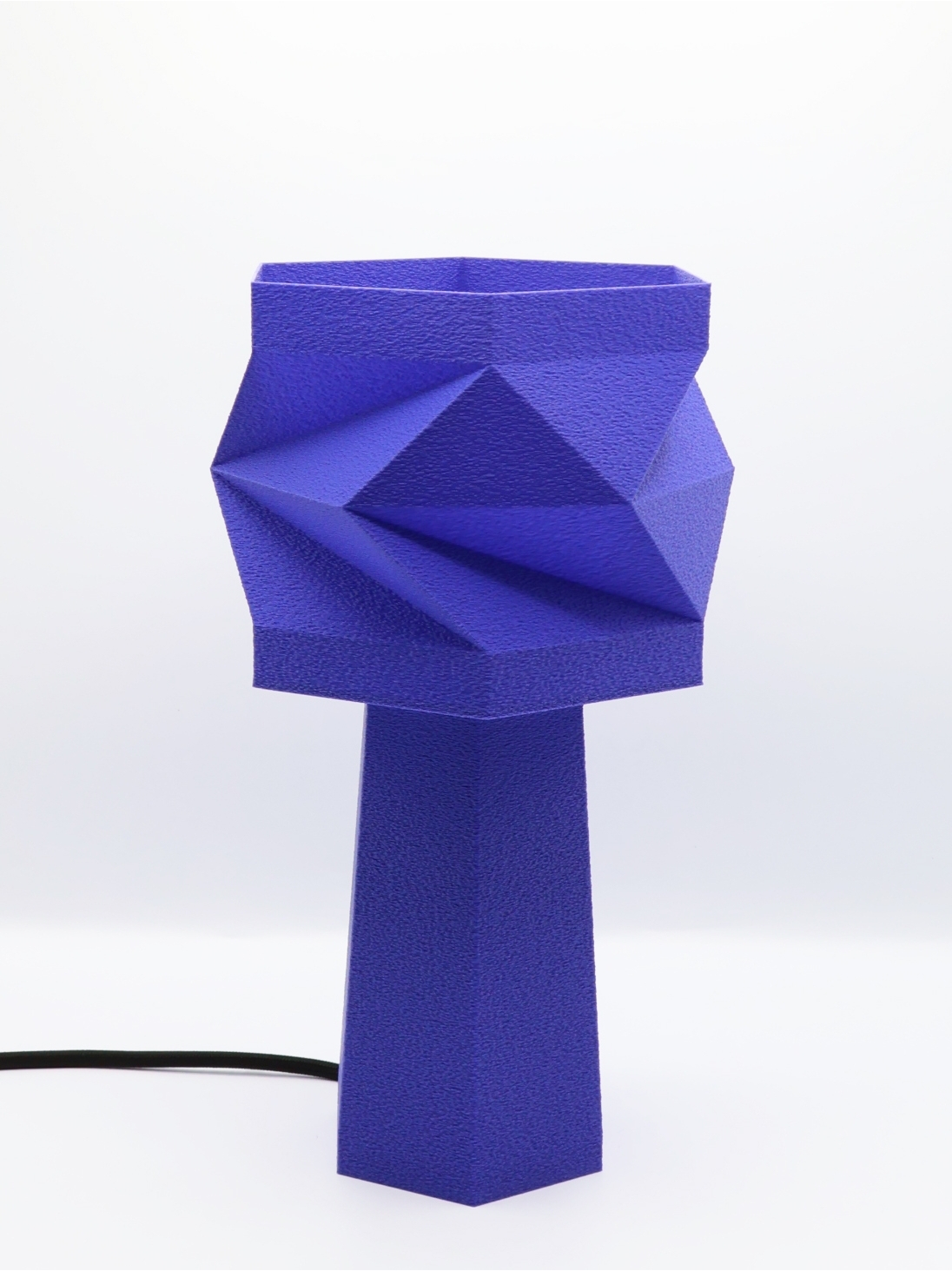 Lampe à poser Alizée Pop Équilibre – Origami lumineux & couleurs Pop