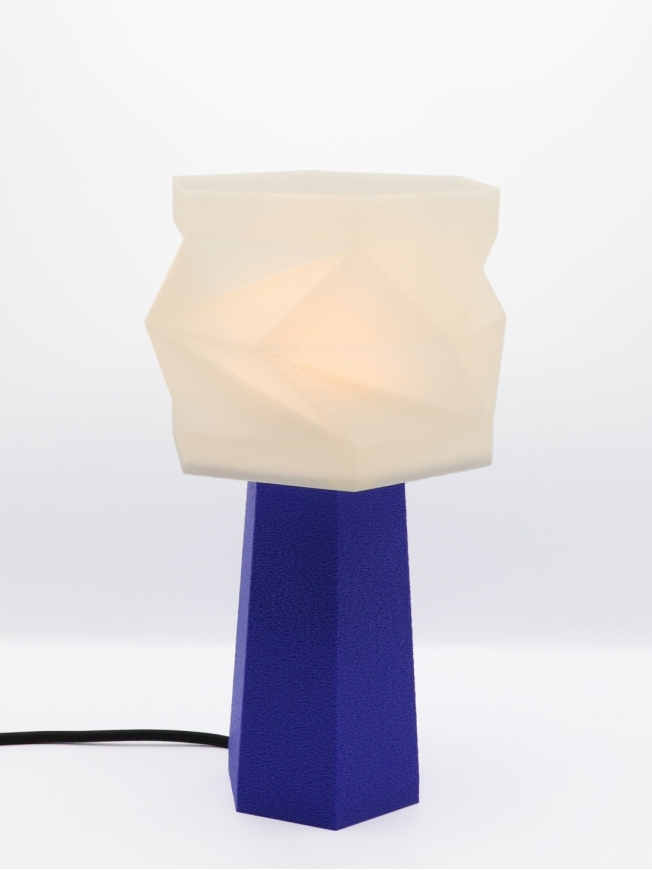 Lampe à poser Élise – Origami crème coquilles Saint-Jacques & pied Pop coloré