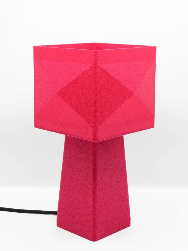 Lampe à poser Léonie Pop Équilibre – Carré facetté & couleurs Pop