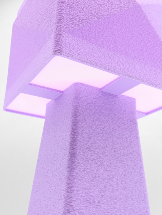 Léonie Pastel – Lampe à poser design carrée facettée, taille Équilibre