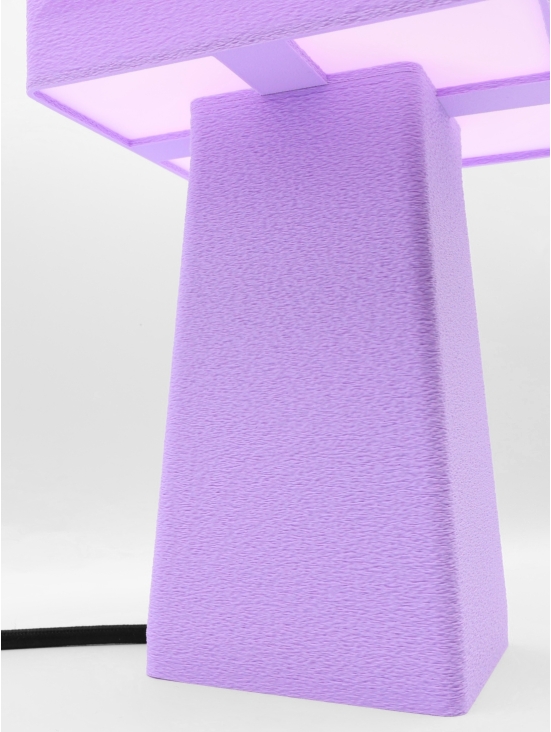 Léonie Pastel – Lampe à poser design carrée facettée, taille Équilibre