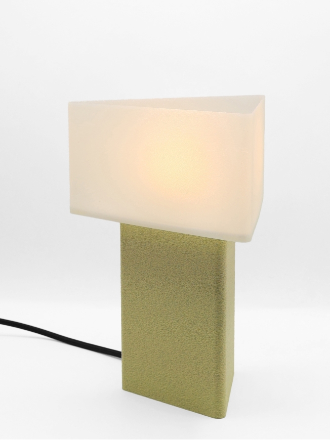 Maelle – Lampe à poser design coquilles Saint-Jacques & granit vanille