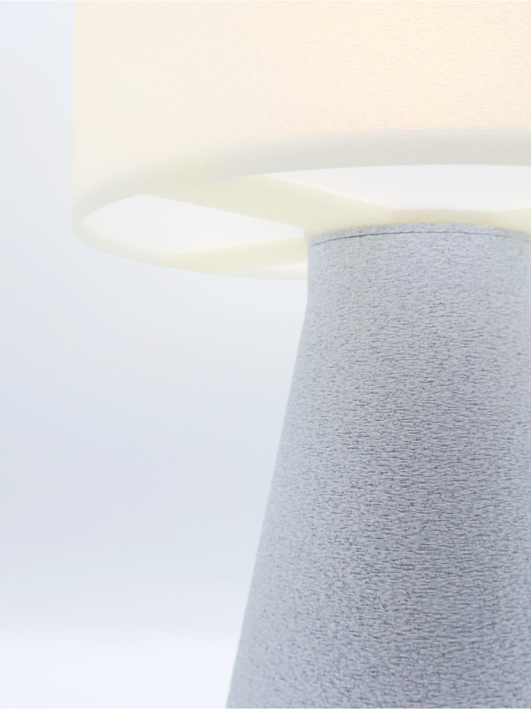 Meredith – Lampe à poser design, GRANIT, Essentiel