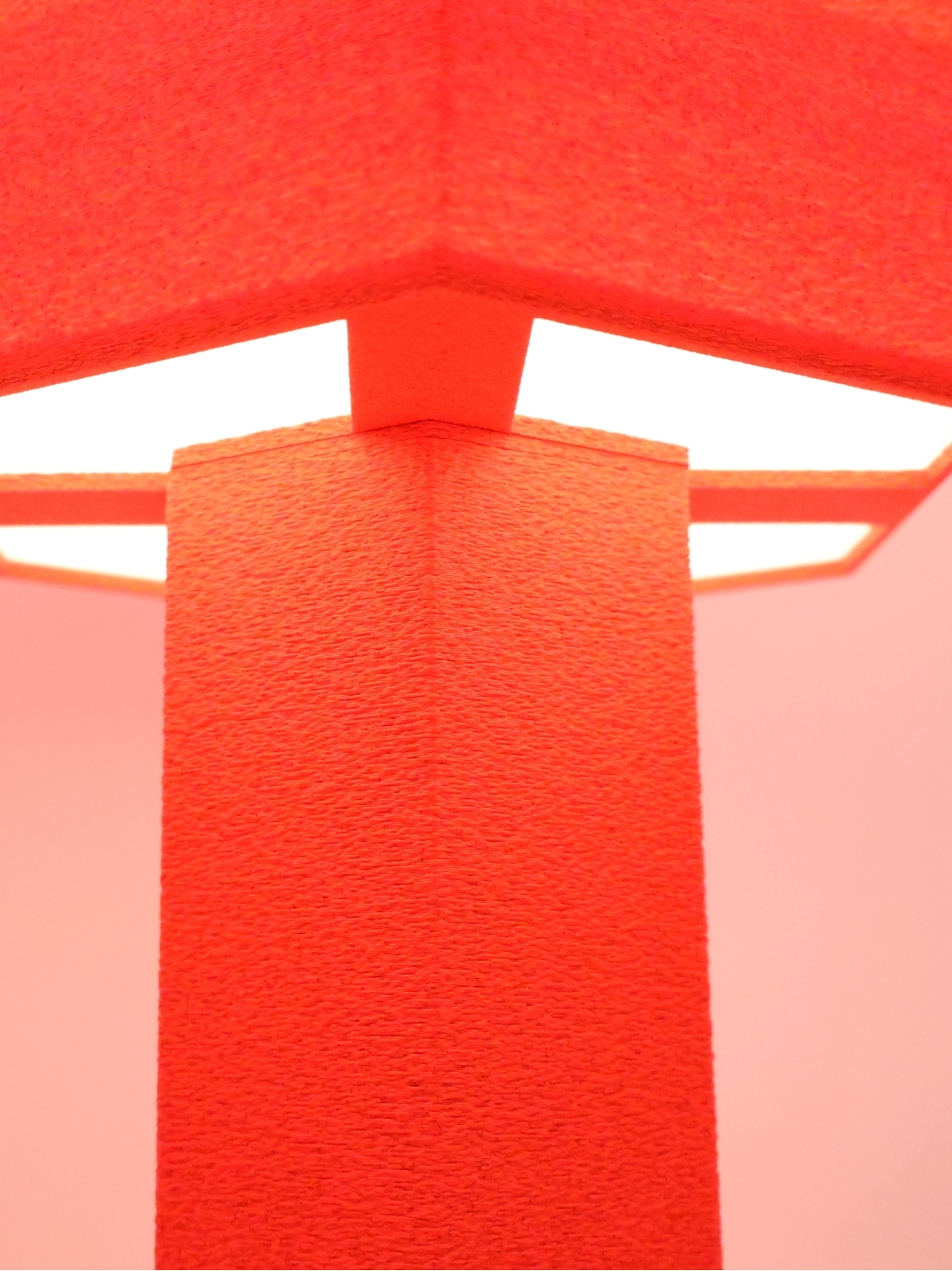 Romy – Lampe à poser design, GRANIT, Essentiel