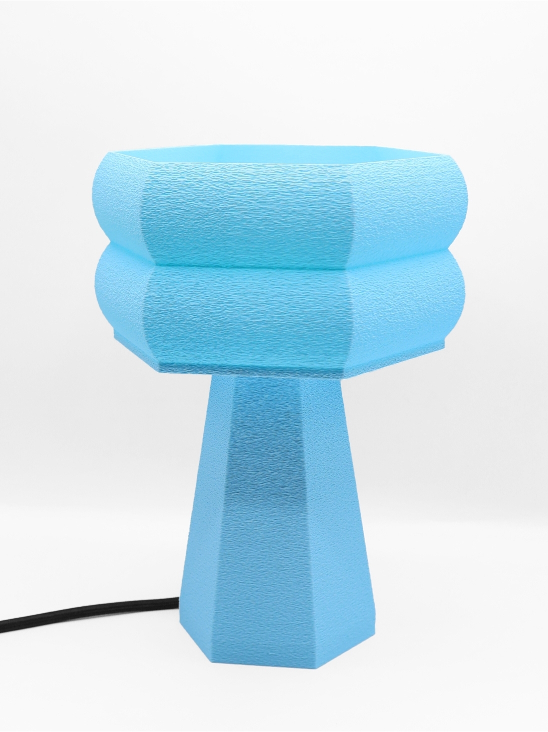 Thaïs pastel – Lampe à poser design hexagonale, taille Essentiel