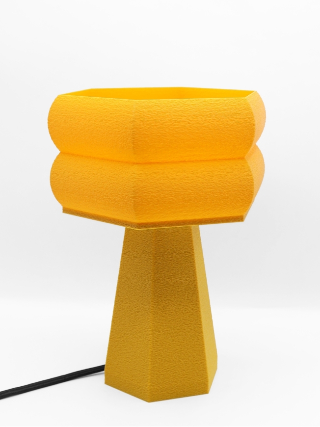 Thaïs Pop Essentiel – Lampe à poser design hexagonale Pop