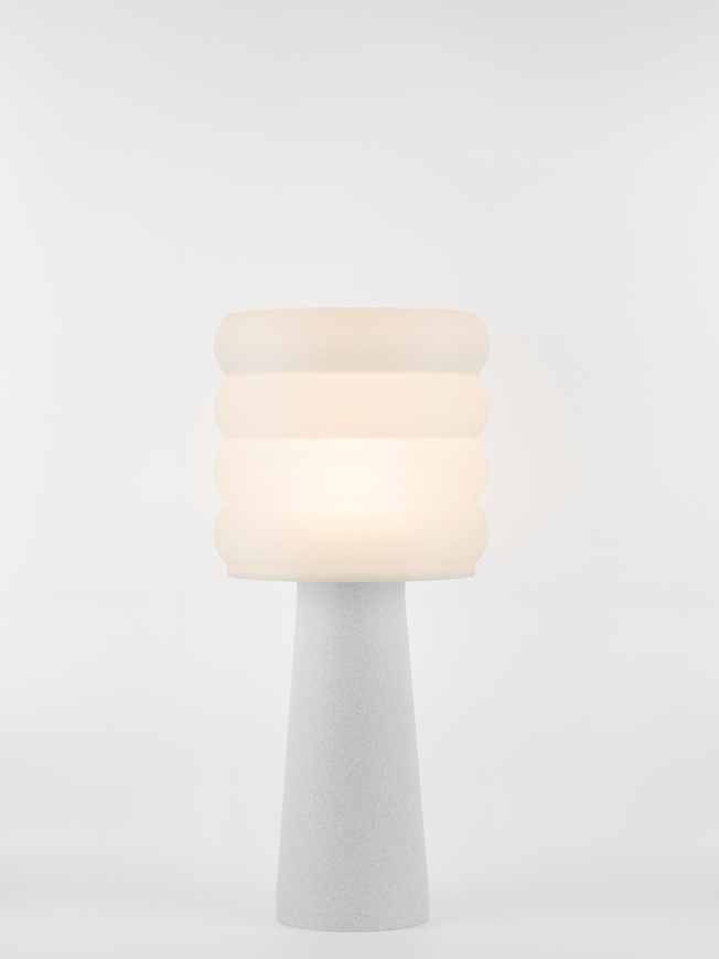 Coralie – Lampe à poser granit grise, large