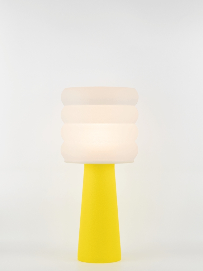 Coralie – Lampe à poser pop jaune, large