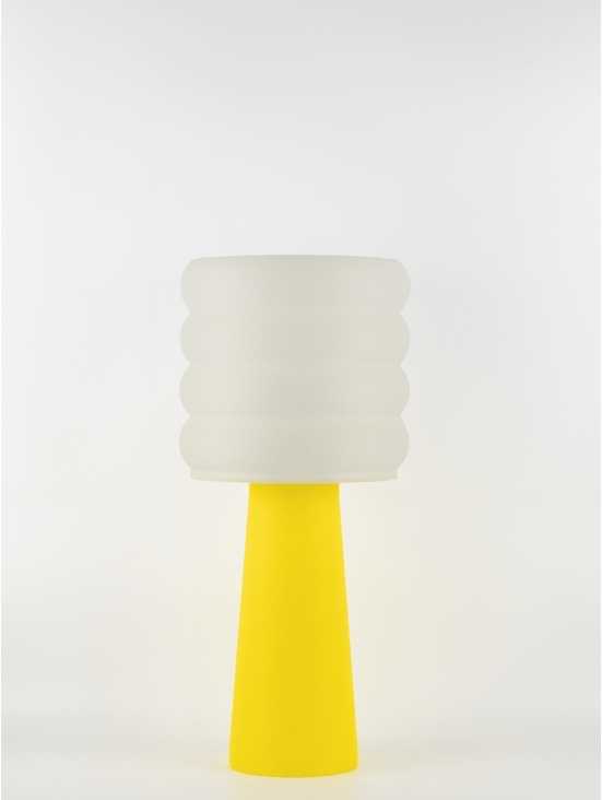 Coralie – Lampe à poser pop jaune, large