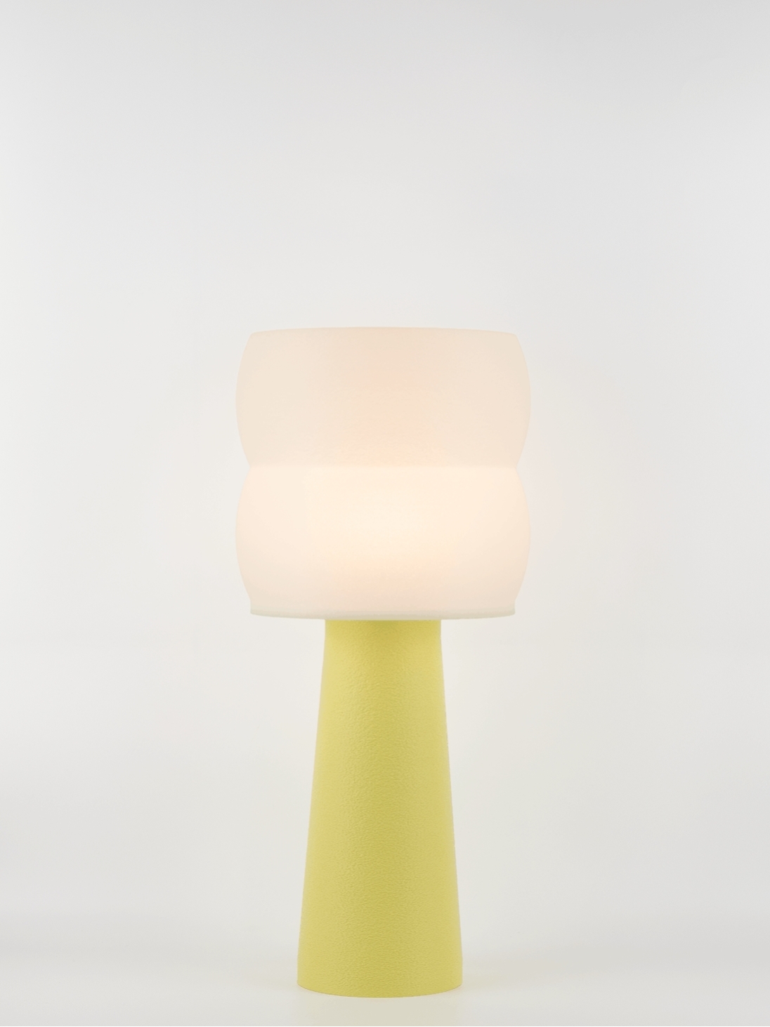 Stella – Lampe à poser pastel jaune, large