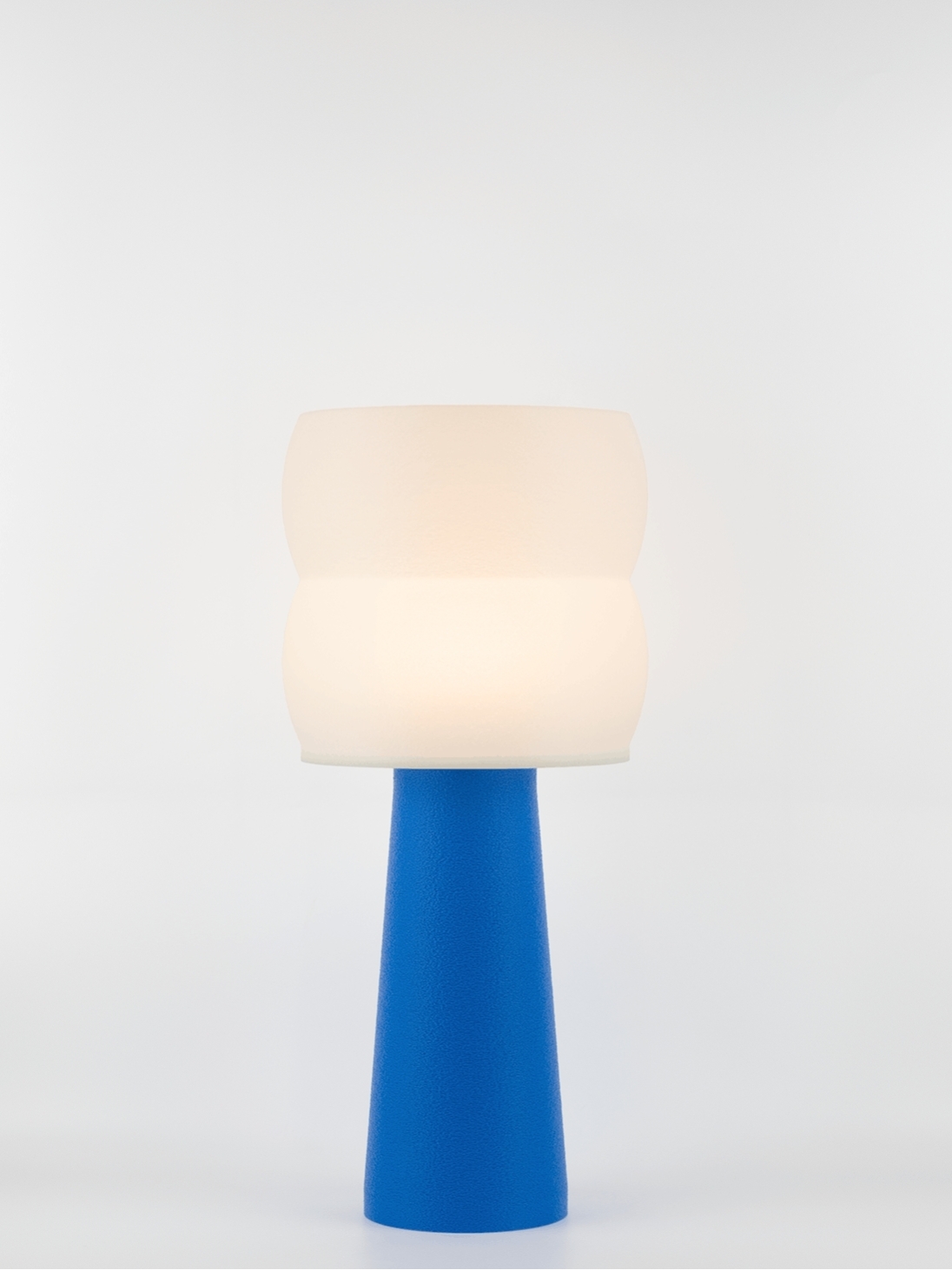 Stella – Lampe à poser pop bleu, large