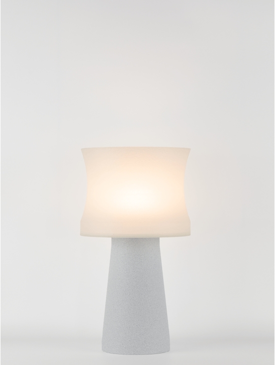 Aurélie – Lampe à poser granit grise, médium