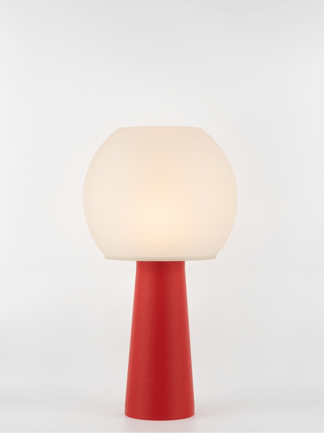 Clarisse – Lampe à poser granit rouge, large