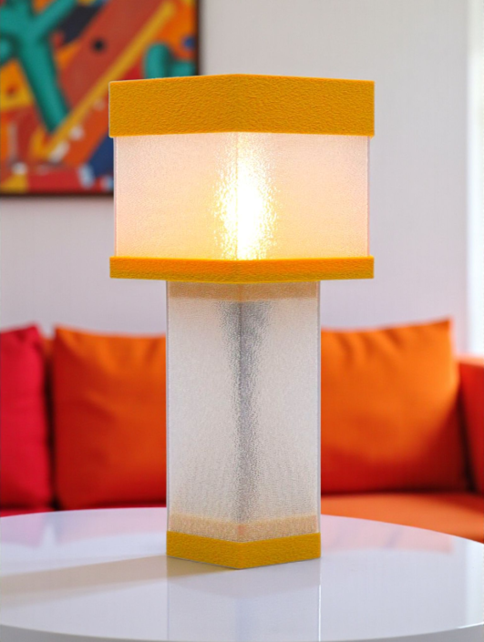 Jacqueline – Lampe à poser en impression 3D – Disponible en toutes couleurs POP
