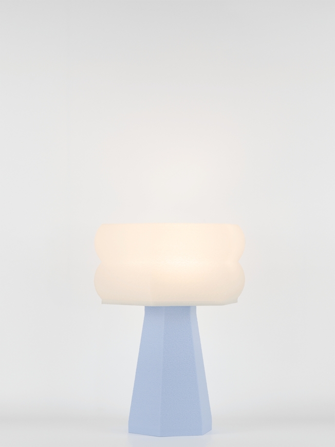 Aline – Lampe à poser pastel bleu, small