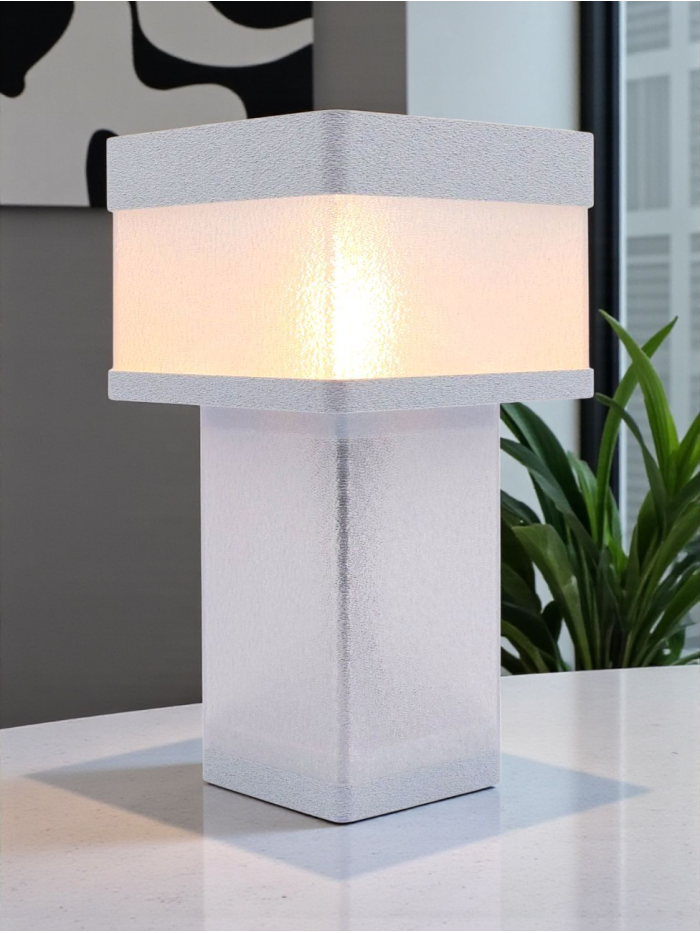 Priscilla – Lampe à poser design finition Granit – Disponible en plusieurs couleurs