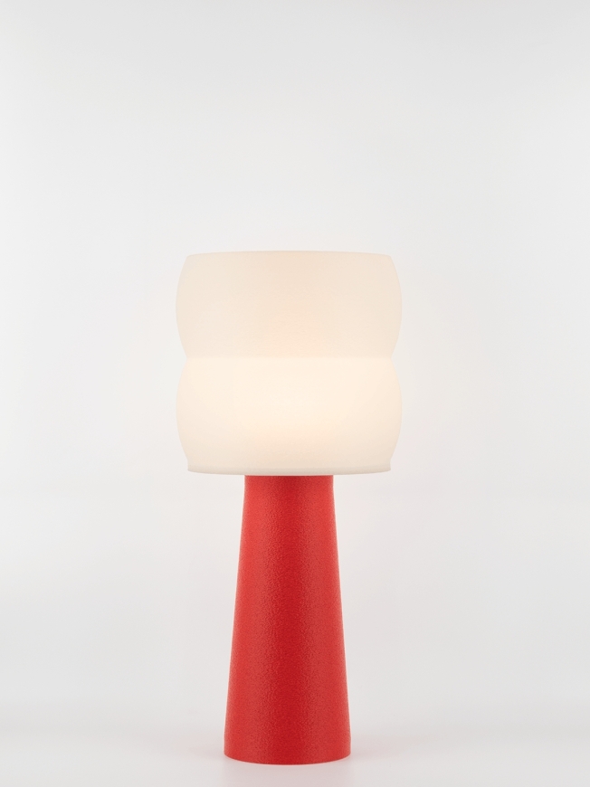Stella – Lampe à poser granit rouge, large