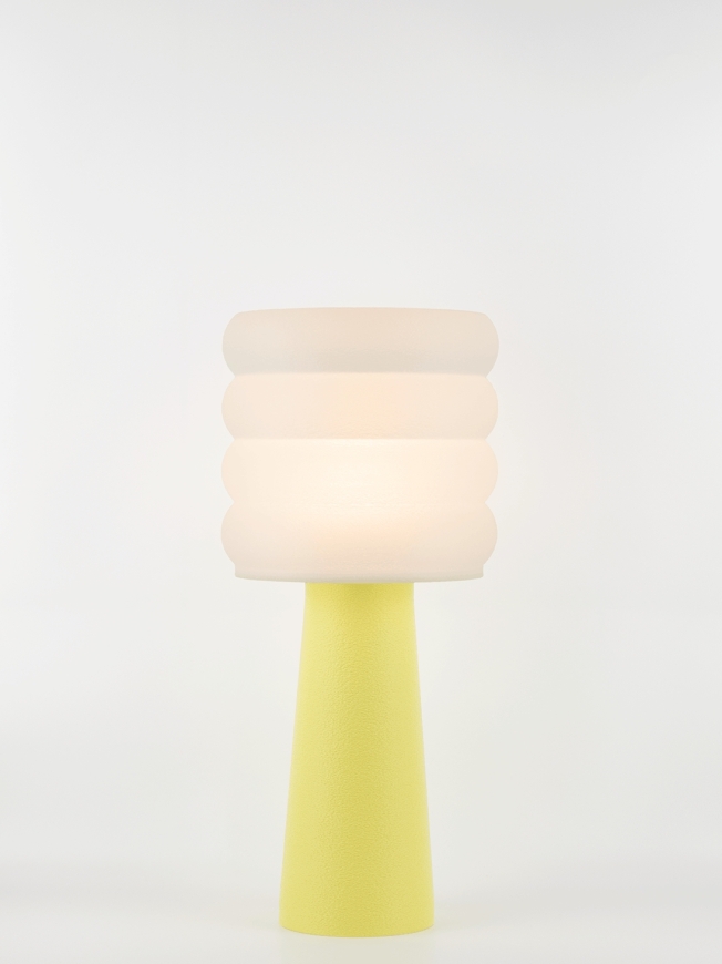 Coralie – Lampe à poser pastel jaune, large