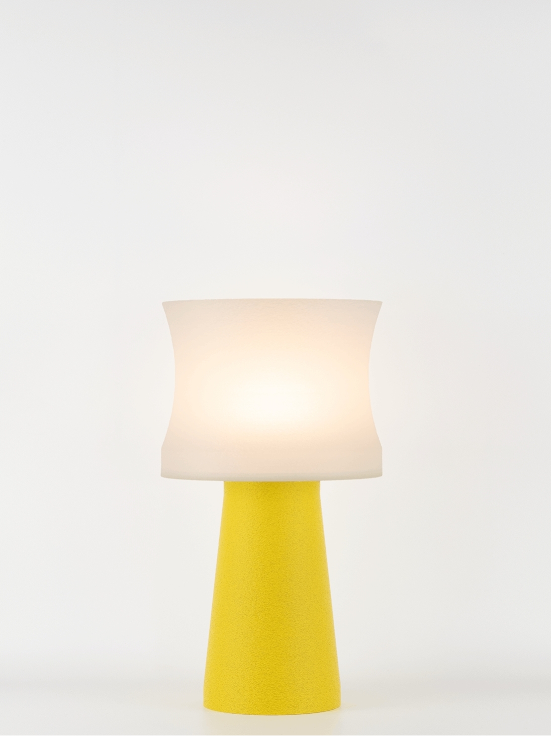 Aurélie – Lampe à poser granit jaune, médium