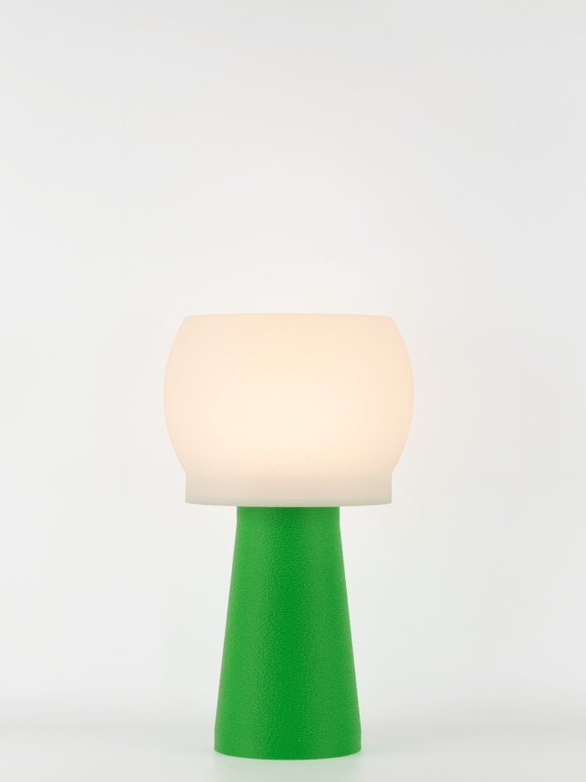 Lampe à poser Clemence Équilibre – Douceur crème coquilles Saint-Jacques & pied Pop coloré