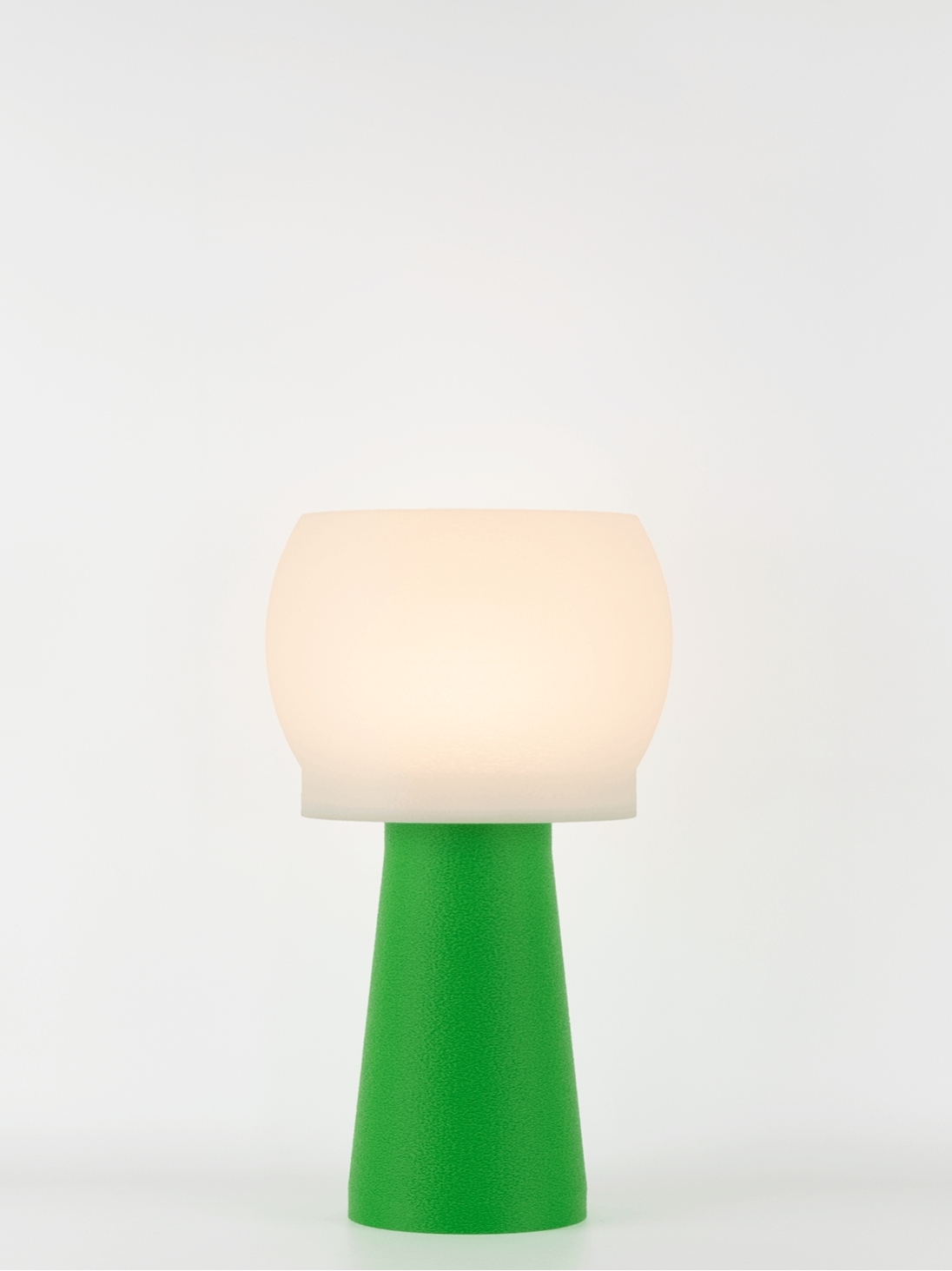 Lampe à poser Clemence Équilibre – Douceur crème coquilles Saint-Jacques & pied Pop coloré