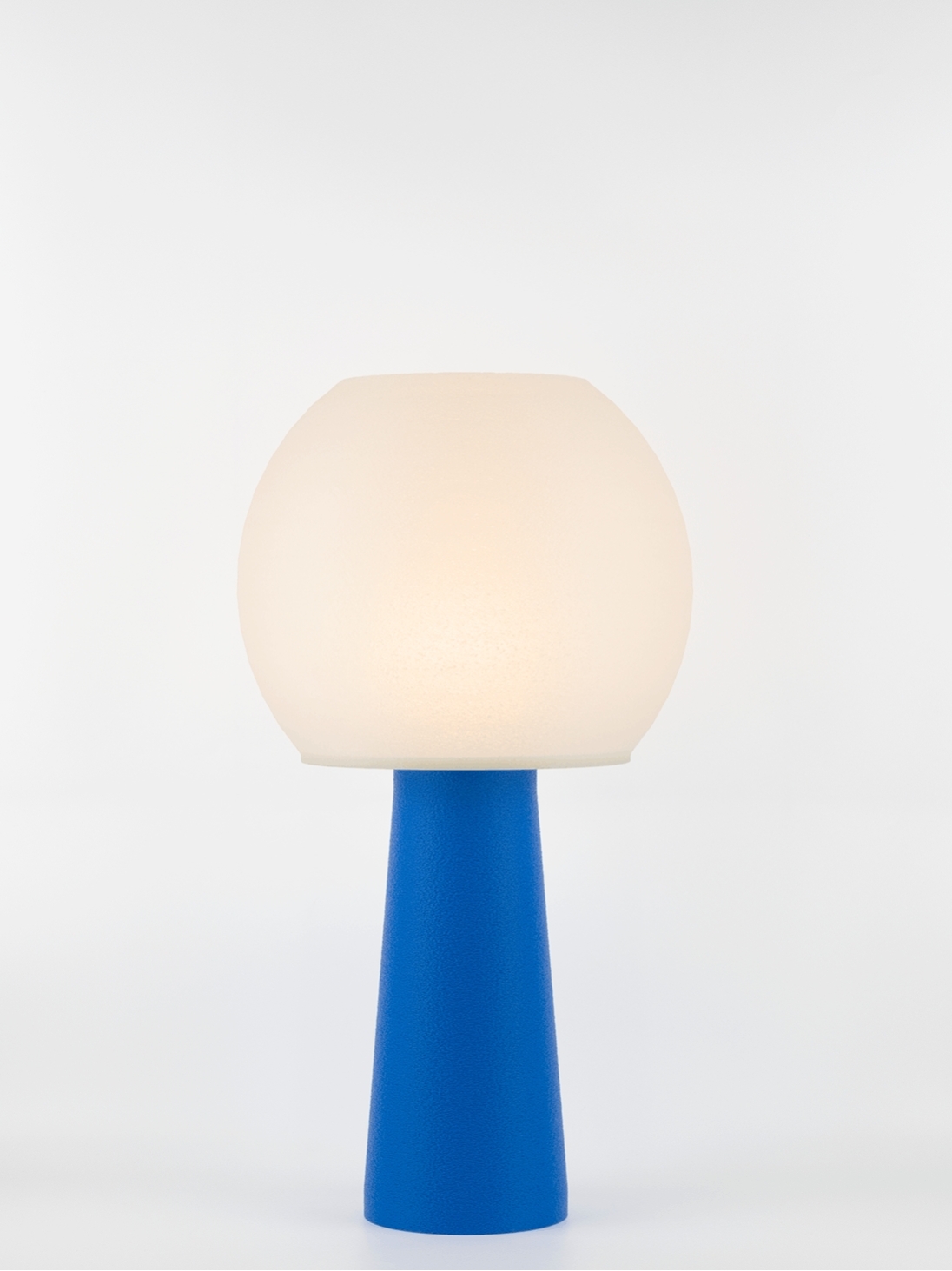 Clarisse – Lampe à poser pop bleu, large
